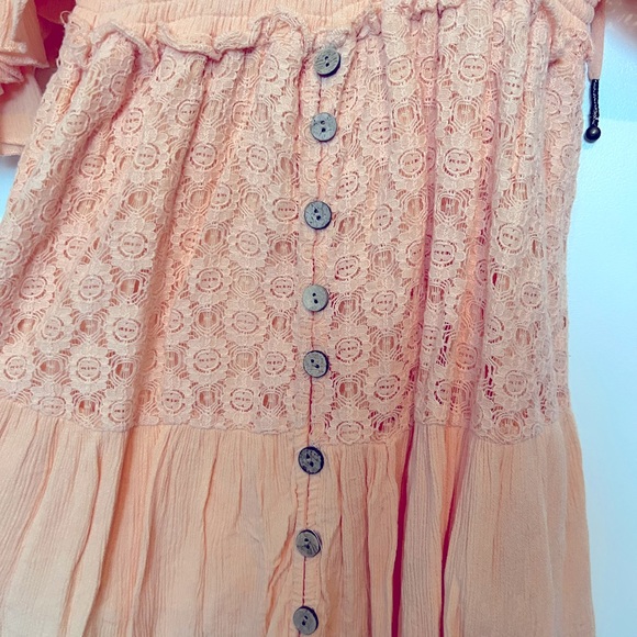 Adorable Free People Romper - perfect for summer - Picture 2 of 5